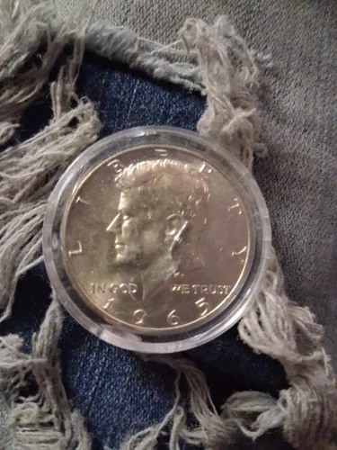 1965 Kennedy JFK 40% SILVER Half Dollar UNC