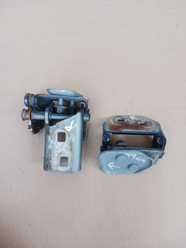 95-02 Camaro Firebird RH Right Passenger Side Door Hinges Upper Lower *READ* - Foto 16 di 19