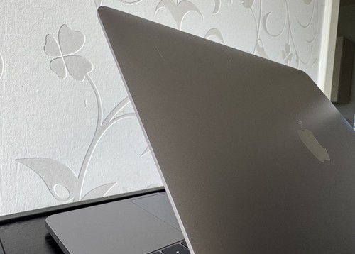 Apple MacBook Pro 13,3 Zoll Retina Display 1TB SSD,16GB RAM,Space Grau,2017,i7 - Bild 11 von 23