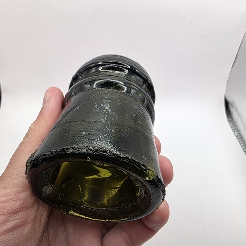 Diamond Embossed 2" Dark Olive Emerald Green Glass Insulator w/ Streaks Bubbles - Picture 7 of 13