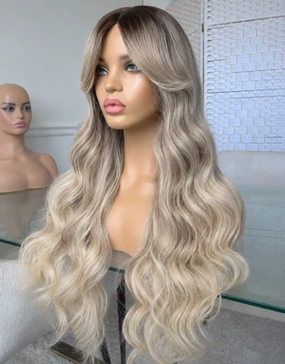 Peluca Onda Corporal Larga 28" con | Cabello Sintético Resistente al Calor | Marrón/Rubio Ceniza - Imagen 1 de 4