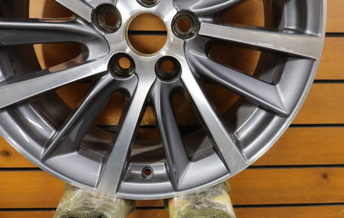 Wheel Rim Toyota Highlander 18" 2017-2019 426110E450 OEM Factory OE 75214 - Picture 3 of 9