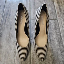 Nine West Seespoto Striped Pointed Toe Heels Women’s 7.5 Classic Black White