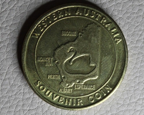 * WESTERN AUSTRALIA SOUVENIR COIN WHALE WORLD #WFJ41 - Picture 5 of 7