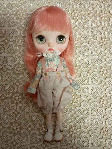 Custom Midi Blythe Puppe von Poucette Unikat Sammlerstück Modepuppe - Bild 1 von 3