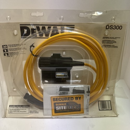DEWALT Job site Security Cable Lock DS300 Cable Lock 12 Ft Cable - Picture 1 of 15