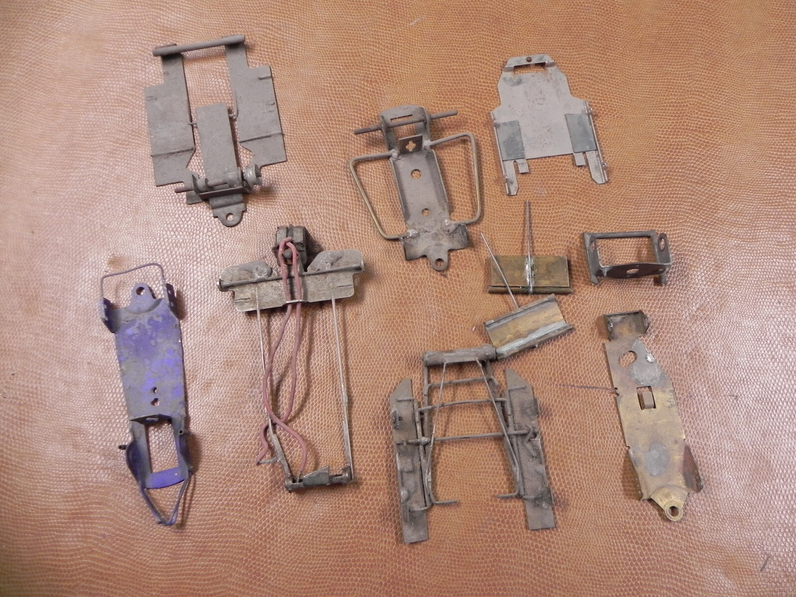 Picture 1 of 2