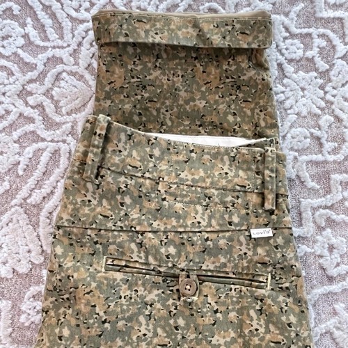 Levi’s Men’s 513 Slim Straight Chino 33x30 Gold Spivey Camo Stretch RARE Unworn - Picture 15 of 15