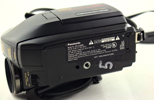 Videocámara analógica Panasonic PV-L559 VHS-C - No toma cintas - Imagen 3 de 5