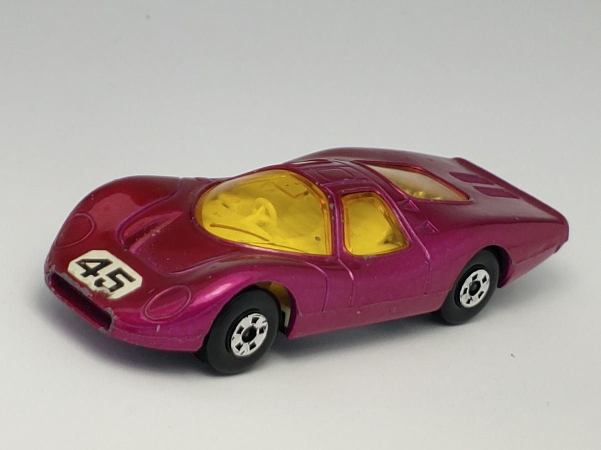 イギリスSuperfast製 45番 FORD GROUP 6 Matchbox Superfast No. 45 Magenta FORD GROUP 6 (RARE SMALL