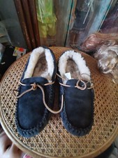 UGG Dakota Womens Black Suede Slippers House Shoes 5612 Moccasins size 10