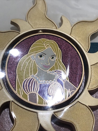 DEC Disney Employee Center Good vs Evil Rapunzel Mother Gothel Spinner Pin LE250 - Picture 5 of 10