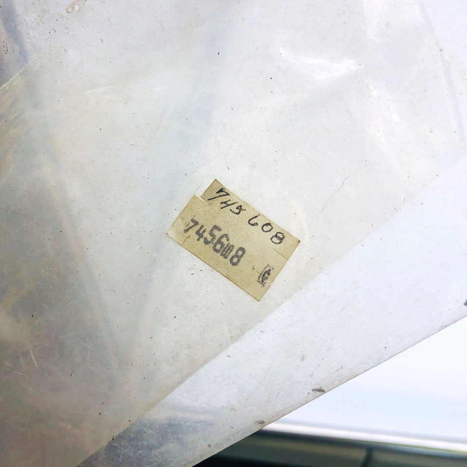 Crown 745608 Gasket for Exhaust Flange New NOS For Jeep Willys 1954-67 226 230 Foto 2 de 4