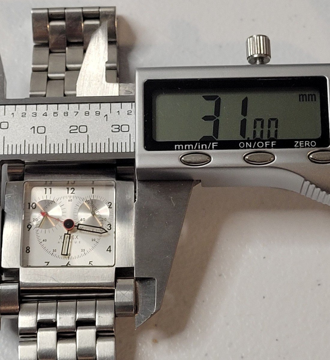 Xemex Avenue Chronograph 9 Jewels Swiss Quartz Men' Watch Box