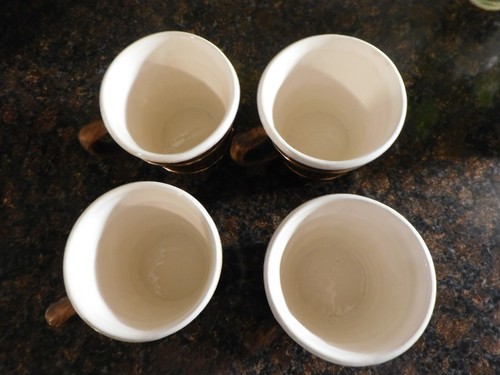 S/4 1958 Treasure Craft Pottery Coffee Mugs Wood Barrel Look - Picture 3 of 9