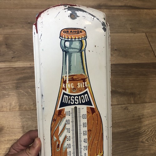 VINTAGE MISSION OF CALIFORNIA ORANGE SODA DRINK METAL THERMOMETER SIGN C1950 - Picture 4 of 12