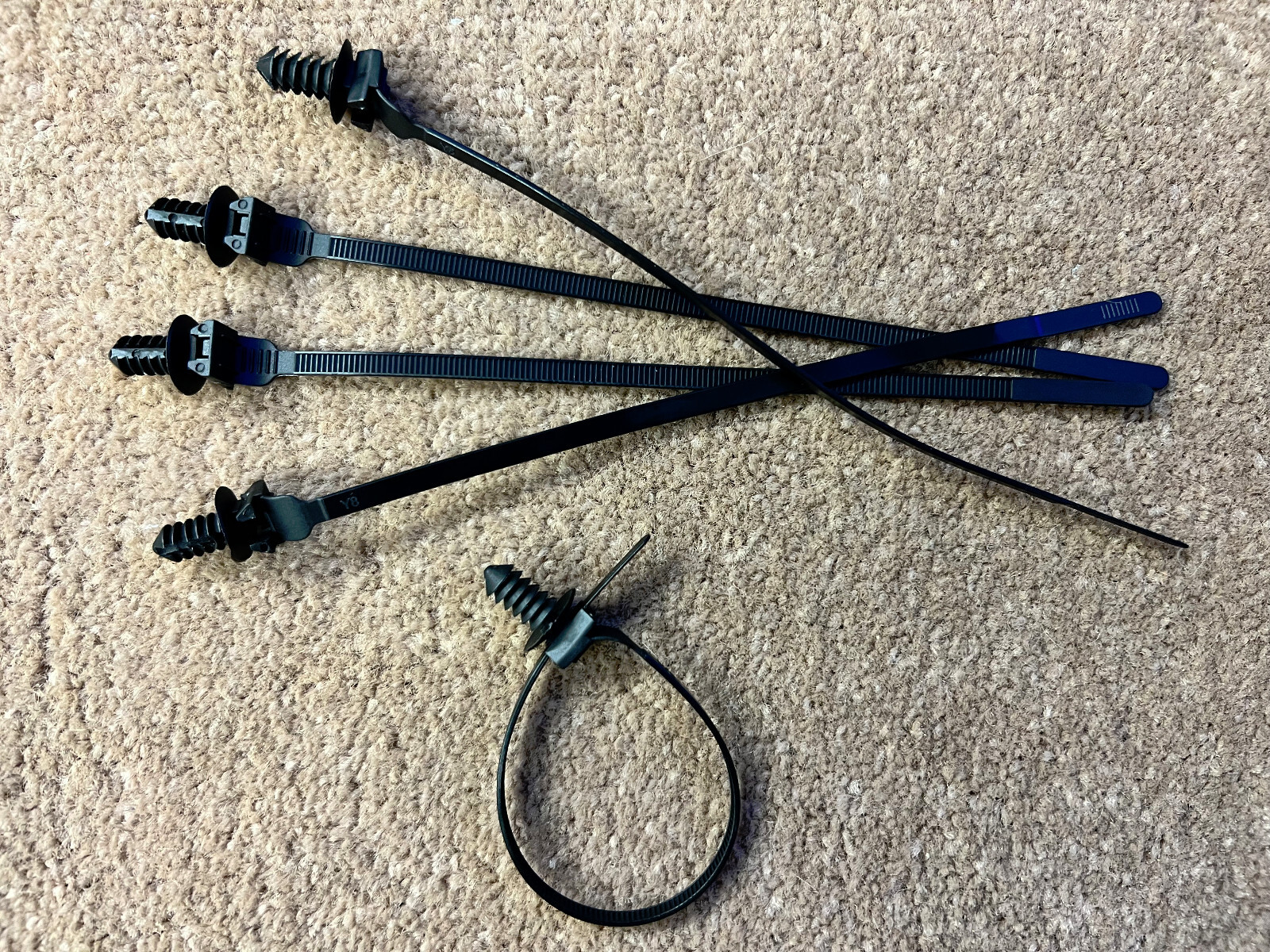 FITS FORD CABLE TIES CAR KIT NYLON ZIP TIE WRAPS PUSH CLIPS FASTENER