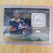 2021 Topps Reggie Jackson 70th Anniversary Logo Patch Black 242/299 #70LP-RJ
