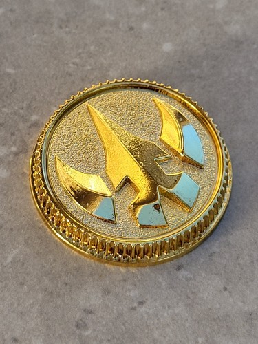 Legacy Lord Drakkon Coin Gold Cosplay Prop for Legacy Morpher - Picture 3 of 6