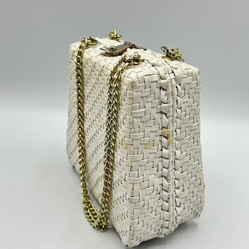 Vtg Magid Woven White Box Purse Hong Kong Vinyl Chain Handles Snap Closure Gold - Picture 3 of 17