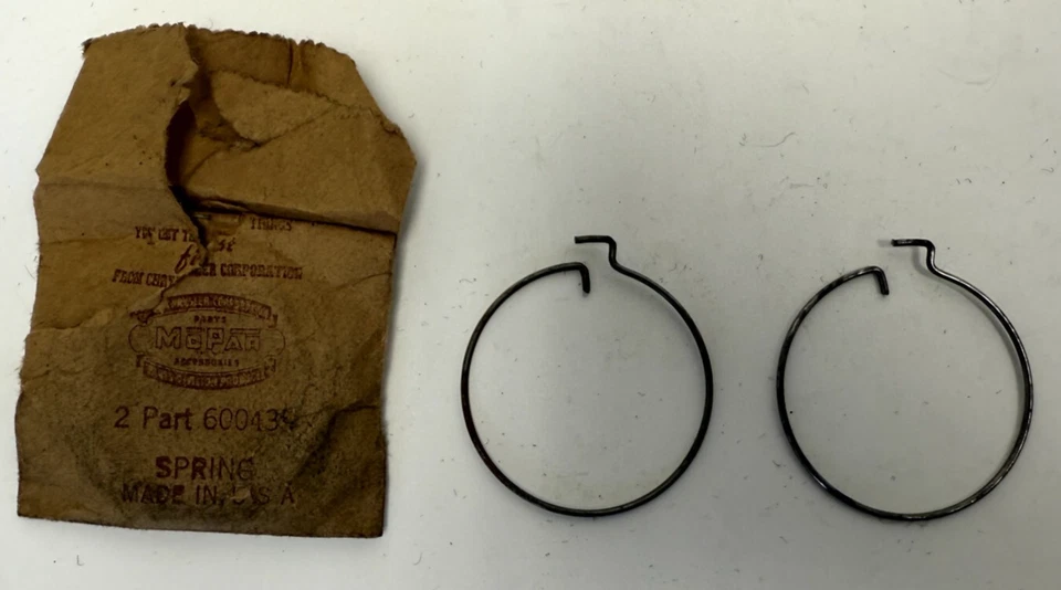 Dodge 1955-1959 Transmisión Contraeje Rodillo Retenedor Resorte Par 600435 Nuevo de Lote Antiguo Foto 3 de 4