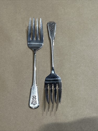 Oneida VILLAGE Deluxe Stainless Pfaltzgraff 52 Piece Flatware Vintage Great Cond - Picture 14 of 24