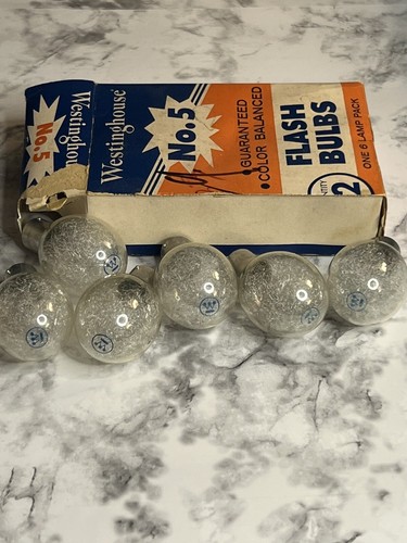 Westinghouse #5 Clear [ #5 ] Flashbulbs - 6 Bulbs total w/ Box - New - Picture 2 of 5