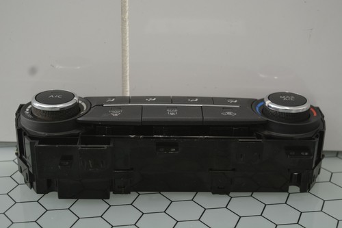 2016 2017 Nissan Sentra AC and Heater Control Used Stock #4833-AC - Imagen 3 de 7