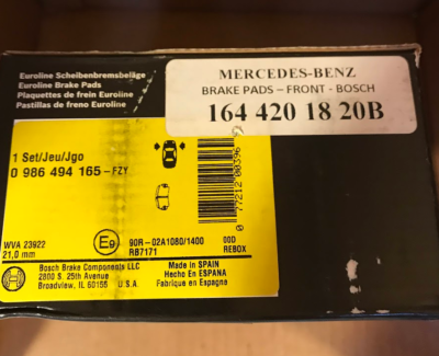 Bosch Front Disc Brake Pad Set - #0 986 494 165 / 164-420-18-20B