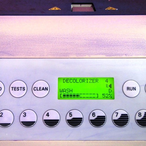 Centrifugadora automática Biomerieux Previ-Color Gram 29551 para laboratorio - Imagen 12 de 24