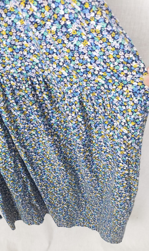 Old Navy Midi Wickelkleid 4x blau Blumen ditsy bunt Bauern Cottagecore Stufen - Bild 4 von 5