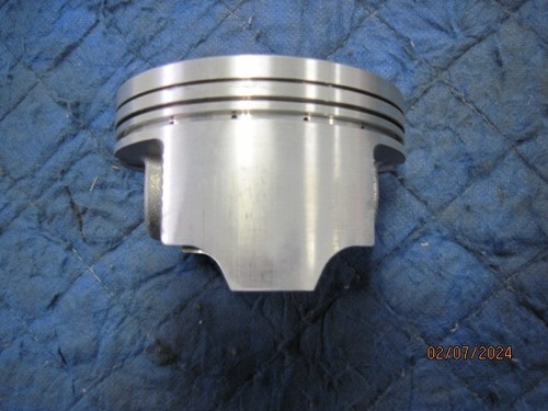 Used Kawasaki KVF750 Rear Cylinder and Piston 11005-0023 13002-1060 - Bild 10 von 15