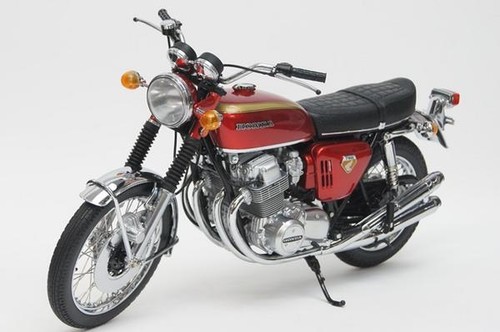 MINICHAMPS 1/6 HONDA CB750 1968 Red Metalic Diecast Model