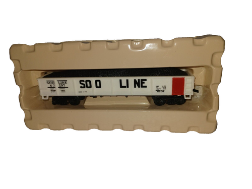 40' Steel Gondola Model Power 9097 SOO Pre-owned. Box showing some shelf wear - Picture 2 of 7