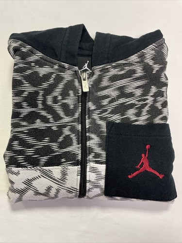 Jordan Sleeveless Hooded Jacket/Vest Youth Boy 12-13 Years Black White VGC - Picture 11 of 11