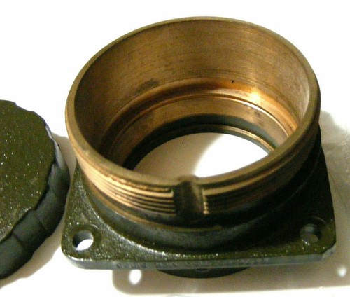large 2-7/8" diameter 65-pin Solid Brass Military electrical Connector, round - Picture 4 of 12