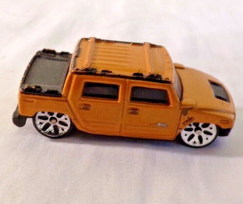 Vehículo conceptual Maisto 2001 Hummer H2 dorado/negro 1/64 casi nuevo/m suelto - Imagen 2 de 6