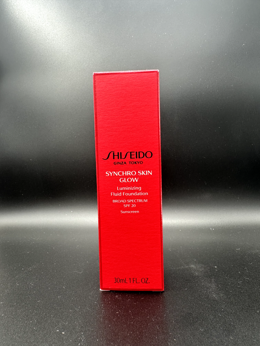 Shiseido Synchro Skin Glow Luminizing Fluid Foundation SPF20