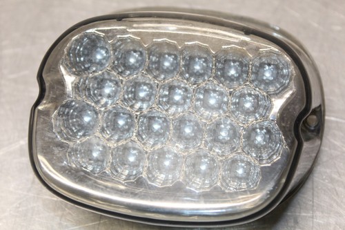 2004 Harley-Davidson Softail Standard FXSTI OEM TAILLIGHT  - Picture 2 of 10