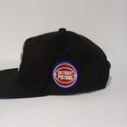 Picture 2 of 8