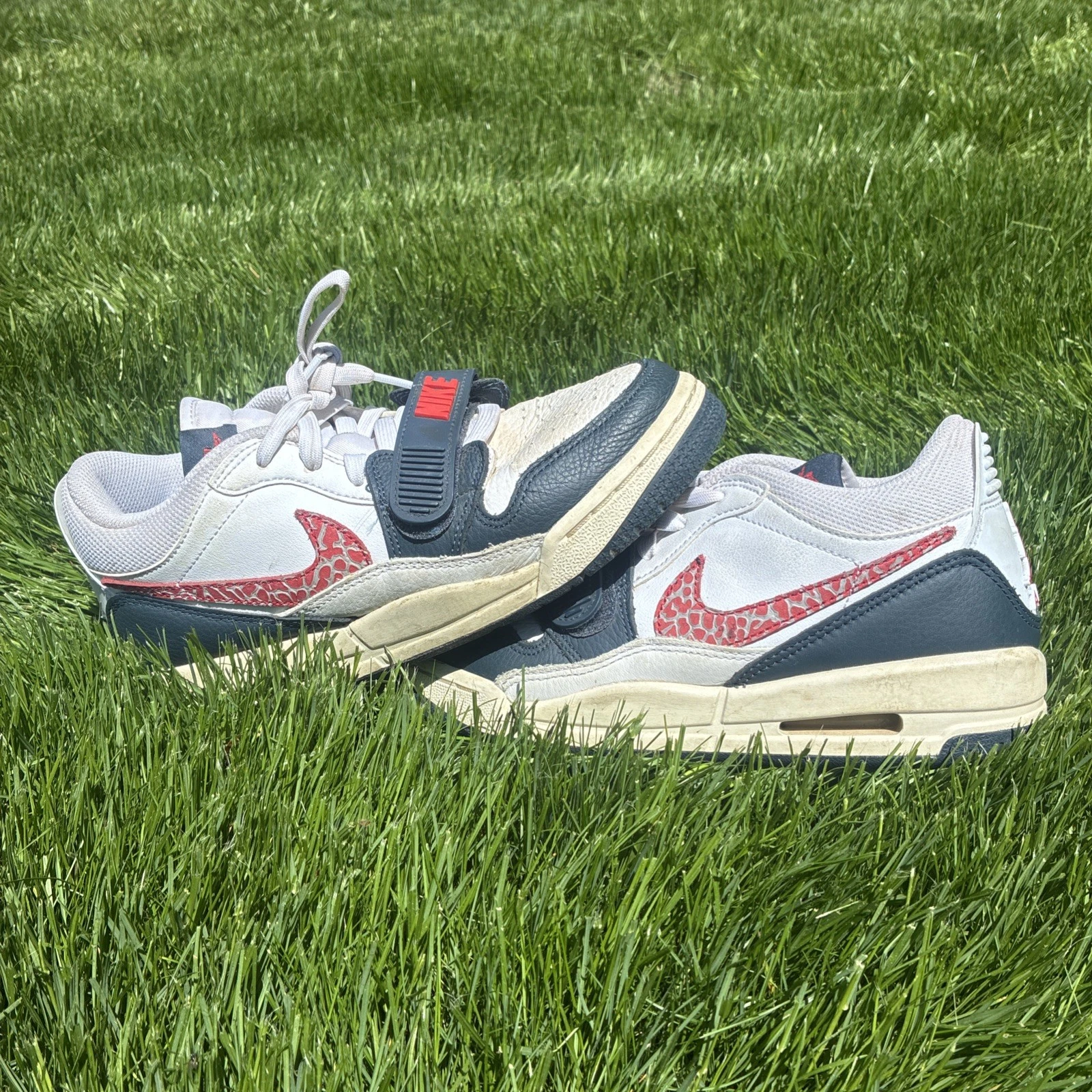 Taglia 5 (GS) Jordan Legacy 312 Low Chicago Rosso