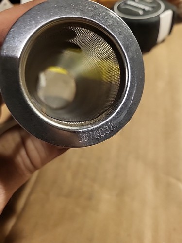 OEM Mack Coolant Screen 25099919 , 387GC32 Fits CXN612 & CXN613/MR688P & MR688S - Picture 4 of 6