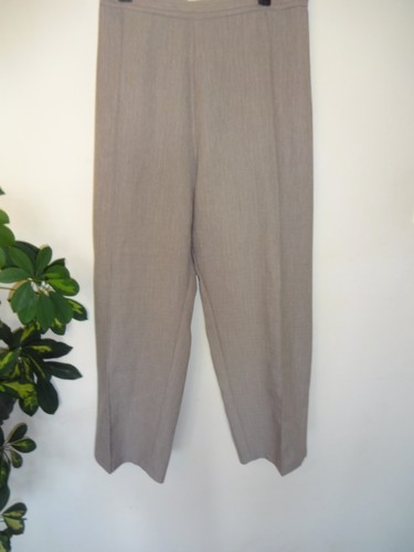 M&S Trousers - Size 24 - Mink Short
