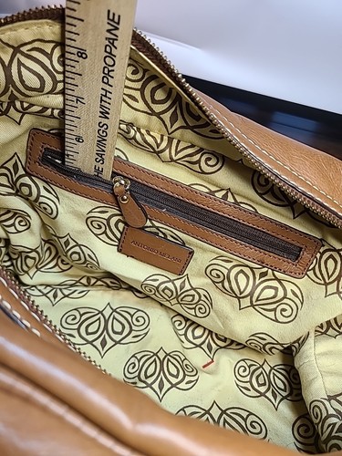 Cartera de mano Antonio Melani de cuero marrón tabaco bordada - Imagen 14 de 19