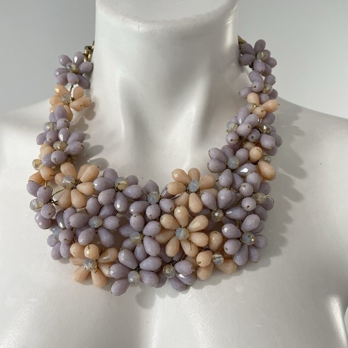 Pfirsich und Lavendel Blume Latz Statement Halskette 20" Gold Metall Kette & Draht