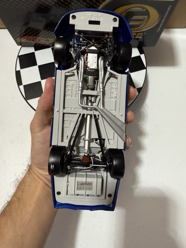 RARE Jimmie Johnson ELITE 48 Lowe’s 2002 ROOKIE YEAR 1/24 Diecast - Picture 8 of 11