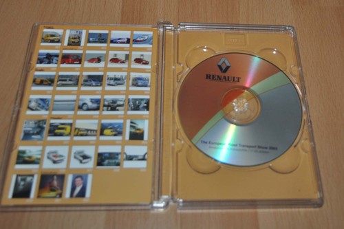 Renault Press Kit 2003 CD Truck European Road Transport Show Folleto Folleto - Imagen 2 de 2