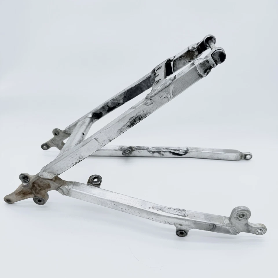 Marco de chasis trasero subchasis OEM 2008-2017 Suzuki RMZ 450 (B) Foto 2 de 4