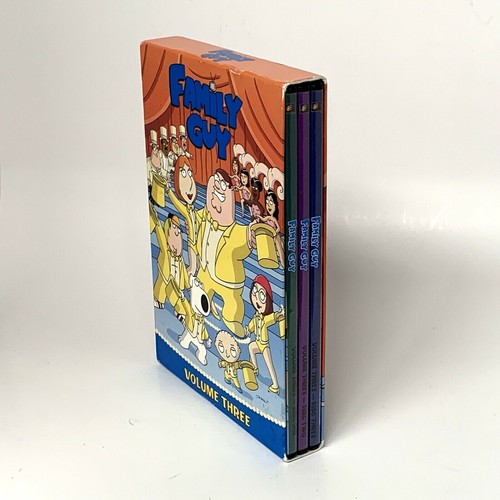 Family Guy DVD’s • Volume 3, 2009 • 3-Disk Set • Complete with Inserts - Imagen 3 de 3