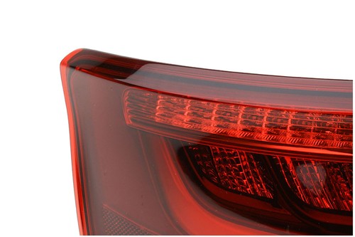 LED Heck Leuchte Rücklicht passend für Audi A3 8V 04/12- außen Links Fahrerseite - Bild 4 von 7